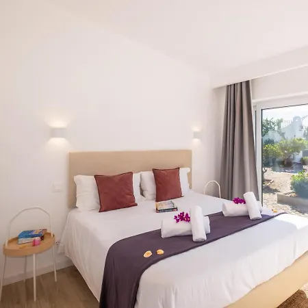 Villa Benagil Boutique - Moradia Luxuosa Com Piscina Aquecivel E Bbq Carvoeiro (Lagoa)